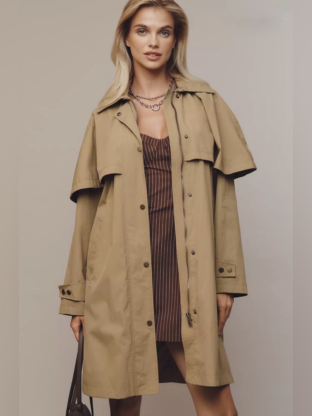 Avec Les filled hooded cape raincoat